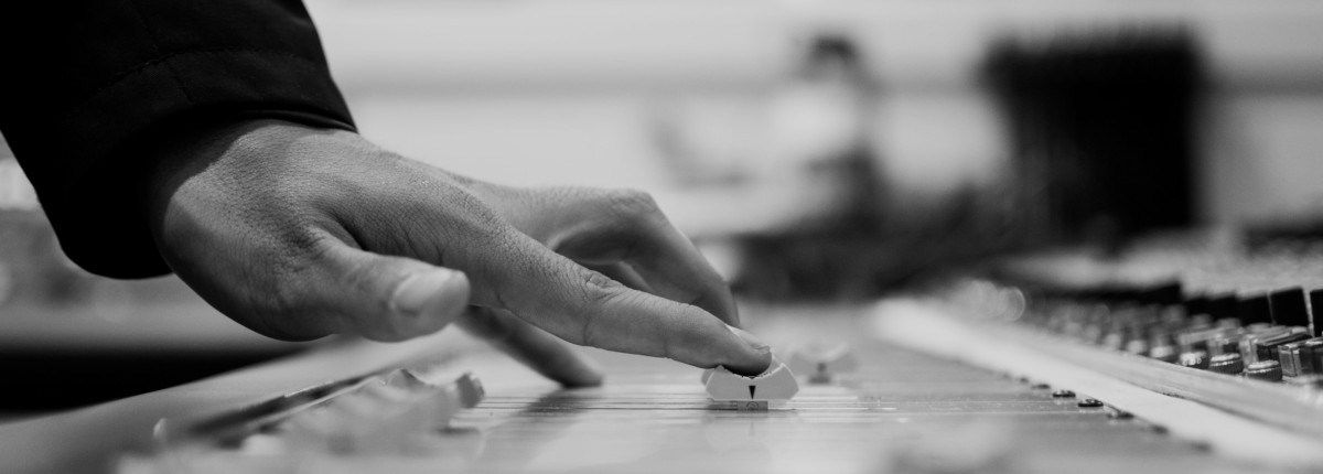 Ähnlicher als gedacht: Tone of Voice und Kontrollierte Sprache Ähnlicher als gedacht: Tone of Voice und Kontrollierte Sprache